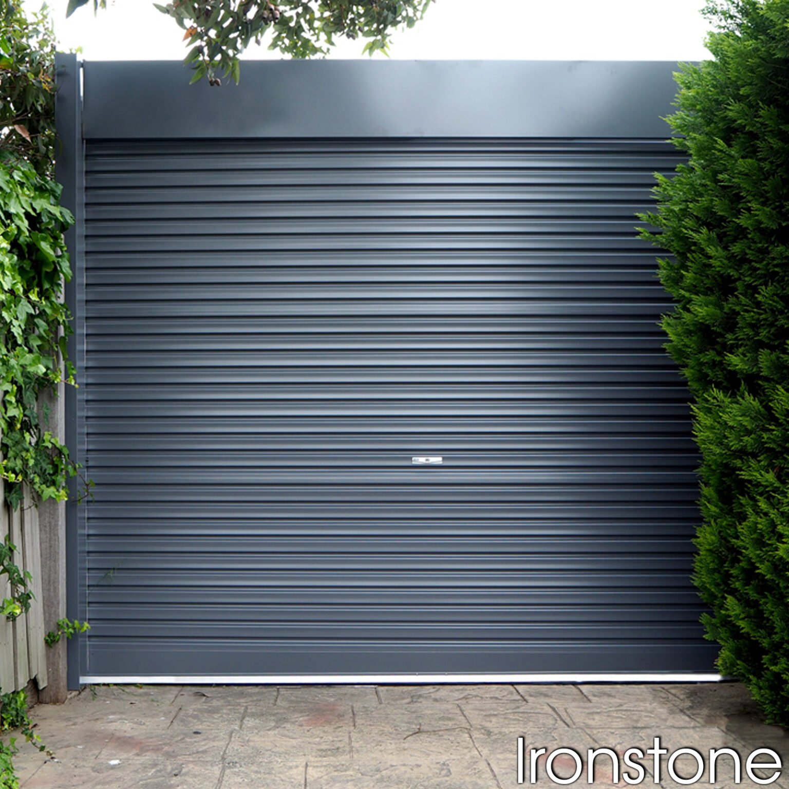 Photo inspiration: Picture Idea: How To Guide Garage Roller Door Installation