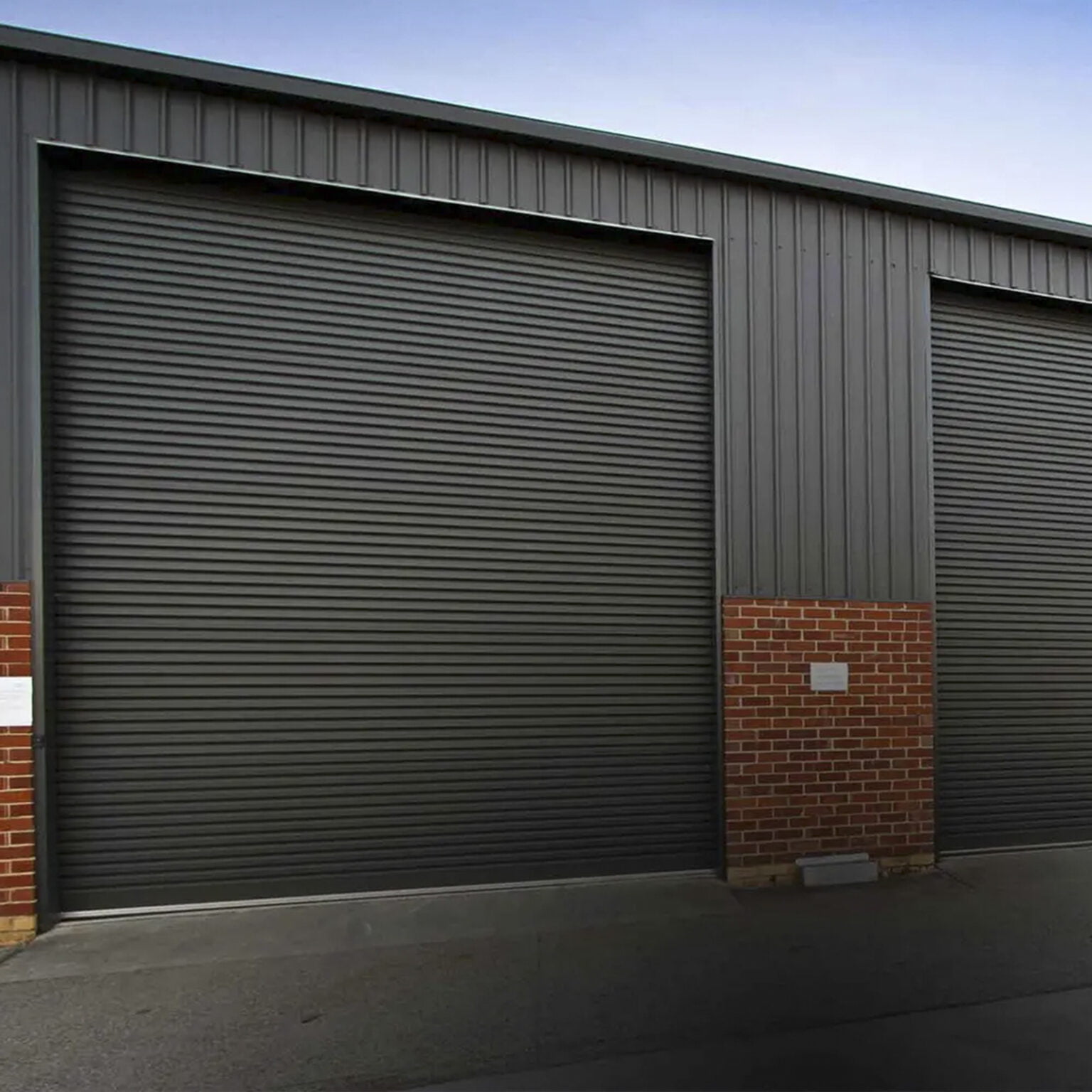 Commercial roller doors